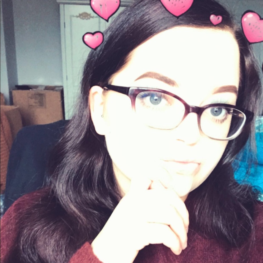 Meet your Posher, Ami